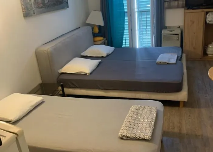 Ajaccio Cathedrale Au Coueur De La Citee Imperiale Pour 4 Personnes Proche Des Plus Belles Plages Et De Toutes Commodites Port A 2Mn