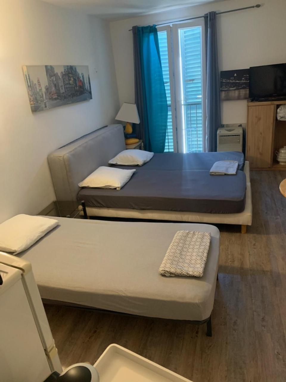 Ajaccio Cathedrale Au Coueur De La Citee Imperiale Pour 4 Personnes Proche Des Belles Plages Et De Toutes Commodites Port A 2mn Appartement